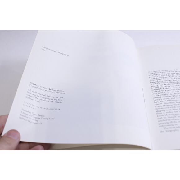 Ernest Hemingway His world, Book, Two dollars, Literary genius, 20th Century - Picture 2 of 5